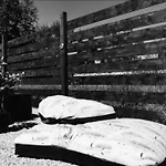 Le Sanglier Noir 14 ホームステイ Villeneuve-les-Corbières